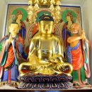 진주 청곡사 목조석가여래삼존좌상 이미지