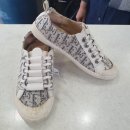 명품청년운동화 이미지