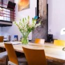 아이하우스 | 아이하우스 친친 - 홍대입구역 인근, 정원과 공용 라운지를 갖춘 성인 전용 게스트하우스