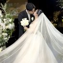 동문예식장 | 연세대 동문회관 예식장 아이폰스냅 촬영 후기 | 어두운 홀의 감성을 담아낸 웨딩 기록