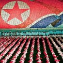 [신기한 북한사진] 세계최고 카드섹션 퍼포먼스... 이미지