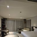 동정국제여행사 | 플라자 Crownplaza satrbay 프리미엄 오션뷰 4박 후기 (룸컨디션, 수영장, 조식, 새벽 공항 셔틀버스)
