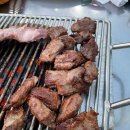 꿀꿀이연탄갈비 이미지