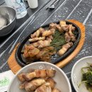 드럼통고양이 | 안성 뷰 좋은 식당 보트 타고 밥 먹는 금광호수 뷰 강건너빼리