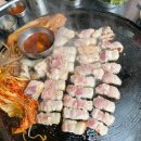 솥뚜껑 삼겹살 이미지