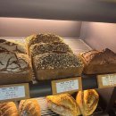 베이커리 오월의종 이미지