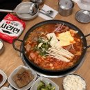 수유상점101 | 수유역 맛집 수유동 부대찌개 | 푸짐한 폭탄 부대찌개로 몸까지 따뜻해지는 집밥 한 끼