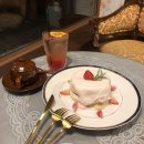 감초당한의원 | 레트로카페 양지다방에서 만끽한 미소지어지는 기억의 맛과 감성