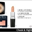 그윽한눈매 이미지