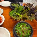 신사동족발 | [마산맛집,창원맛집]찡하게 맛있는 냉채족발 : 콩나물국 주는 족발집 마산 오동동 신사동 왕족발 방문후기