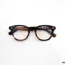 어반 안경원 이미지