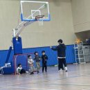 함께 뛰노는 스포츠 이미지