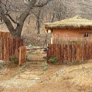 황토흙집 이미지