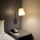 CN마트 | 토론토 다운타운 호텔 가족여행 추천 원 킹 웨스트 호텔 &amp; 레지던스 숙박후기 41층 CN타워 뷰