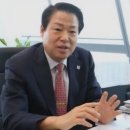 박성현 전 사장 “K-컨테이너는 한국 해운 · 물류산업의 미래를미국 철강관세 · 중국 의존 위기… 광양항 K-컨테이너가 해답이다!! 이미지