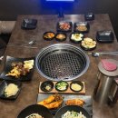 더돈하우스 | 대전 둔산동고기집 '더돈하우스' 애견동반 가능한 고기맛집 : 개별룸 &amp; 푸짐한 샐러드바도 있어요 !