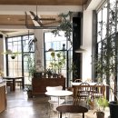 행복한 토스트 이미지