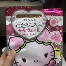 헬로모모 | 일본 | 돈키호테 추천템 🍑 헬로키티 복숭아 입욕제 모모베일 사용 후기