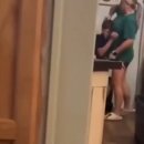 아들이 SNS에 엄마 몰래 찍어 올린 이유 이미지