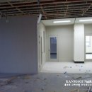 광주 치평동 칸막이공사 " 상무지구내 " 래핑판넬자재로 벽체공사한 래핑칸막이공사 현장사진 이미지