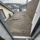 데크시공, 충주 빌라 옥상 철거없이 방부목데크로 덧방시공 사례