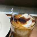 분위기까지 완벽한 퀸아망 맛집 후기 | 오퍼 카페