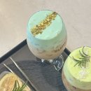 역삼1-136 | 역삼 테마카페 추천｜파충류 체험 가능한 슬로우커피 시그니처 커피 리뷰