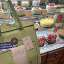 모짜르트 | 대전 성심당 dcc점 딸기시루막내 딸기모짜르트 내돈내산 솔직후기