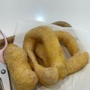 노랑고래꽈배기 | 여수 노랑고래 찹쌀꽈배기 후기 여수언니 먹방 보고 다녀온 디저트 맛집 노랑고래