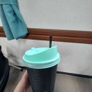 논현역 6번출구 뒤 이미지