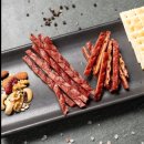 댕댕이 간식창고 | 쫄깃한 식감과 풍미 가득! 대한민국농수산 소고기 육포 간식 추천