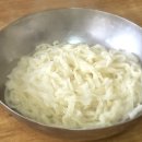 부산광역시 금정구 노포 경로당 | 구서 칼국수 부드러운 면 깻가루 김가루 간장이 다하는 멸치육수 국수 금정구 국수 맛집 후기