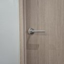 풀과 나무 의원 | 궁내동열쇠, 병원 탈의실 나무문 도어락 설치 후기｜싱크 SL-100 목문용 손잡이 일체형으로 깔끔하게 교체