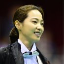 미소짓는 체육관 이미지