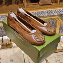 루디힐 | 50대 엄마 생신 선물 토리버치 플랫 슈즈 후기