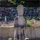 용화사 석조보살입상 이미지