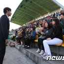 광양 홈구장 찾은 이천수 "죄송합니다" 이미지