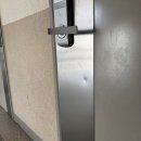 계양1차하우스토리경로당 | 아파트 현관문 찍힌곳 복원과정