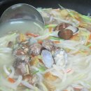 황태칼국수 이미지