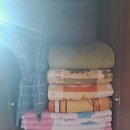 냇가에앉아서 이미지