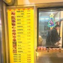 오븐에 구운 황금닭 이미지