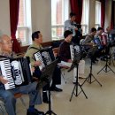 아코디언 이미지