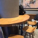 방배역 4번출구 앞 이미지