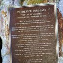 노예작가 Frederick Douglass의 자서전 이미지