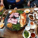 묵고갈래솥뚜껑삼겹살 이미지