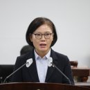 건널목 앞 이미지