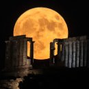 세계의 슈퍼문(Supermoon) 이미지