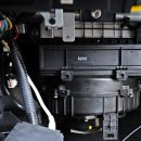 자동차를 잘 고치는 사람들 이미지