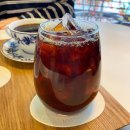 미크네스커피 로스터스(MEEKNESS COFFEE ROASTERS)