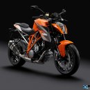 KTM 1290 슈퍼듀크R 두바퀴달린 짐승 이미지